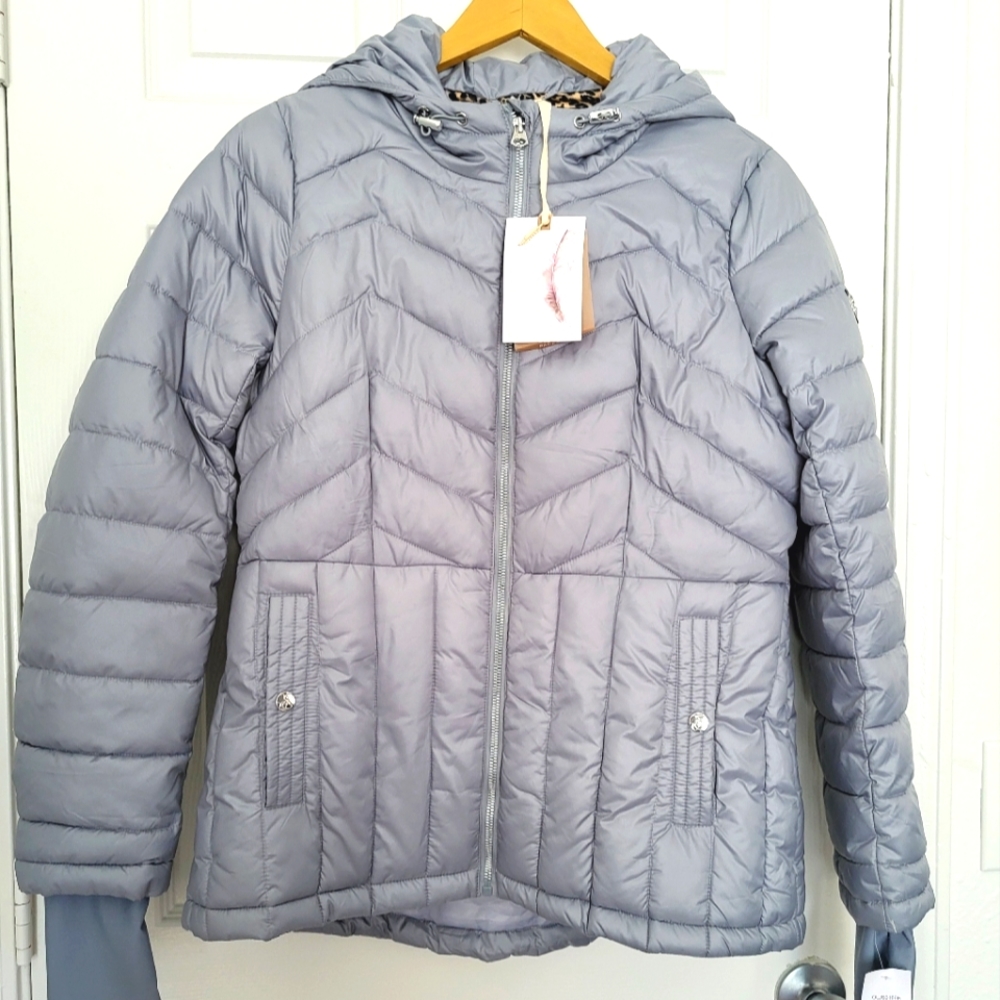 Jessica simpson  puffy jacket
